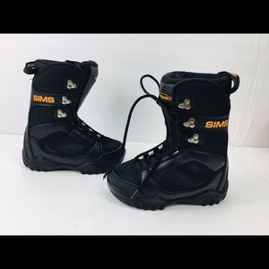 Used Sims JSL Snowboard Boots US Youth Size 4